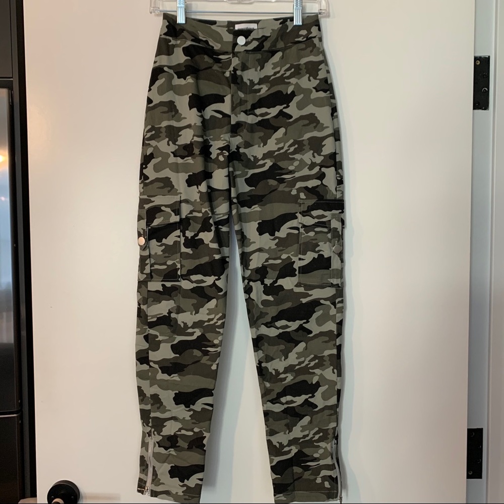REVOLVE Superdown Camo Paxton Cargo Pants